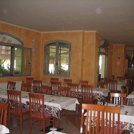 Albergo Ristorante Sterlina Grizzana Dış mekan fotoğraf